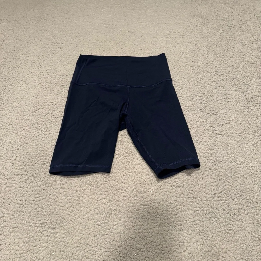 Lululemon Align High Rise Short 8" Color True Navy Size 6